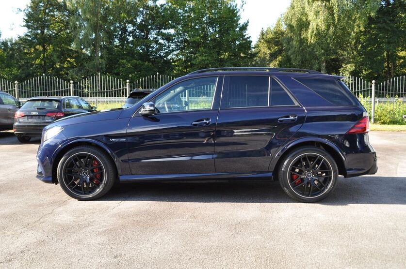 Mercedes-Benz GLE 63 AMG 76.000 km 54.500 € Lalling OT Kapfing 94551