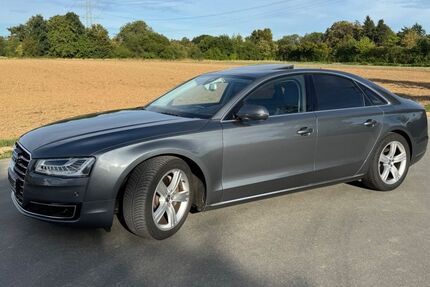 Audi A8 170.000 km 23.400 &euro; Frankfurt am Main 65931