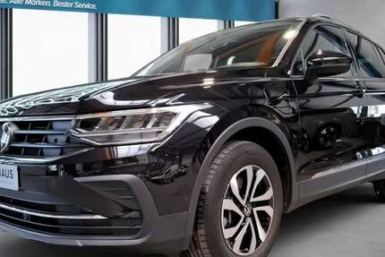VW Tiguan 56.497 km 24.460 &euro; Bad Salzuflen 32105