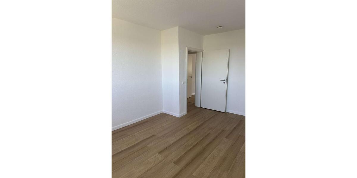 Etagenwohnung Ziesar - 4 Zimmer, 73 m&sup2;, 530&euro; | Angebot:23147724