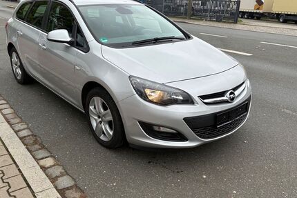Opel Astra 322.000 km 2.999 € Nürnberg 90431
