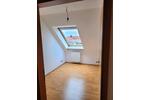 Dachgeschoßwohnung Kürnach - 3 Zimmer, 72 m&sup2;, 832&euro; | Angebot:26391743