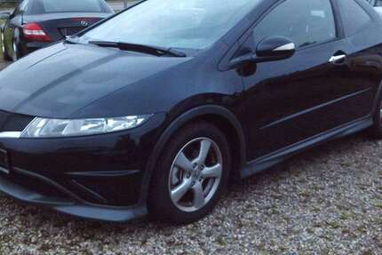 Honda Civic 75.032 km 6.490 € Pforzen 87666