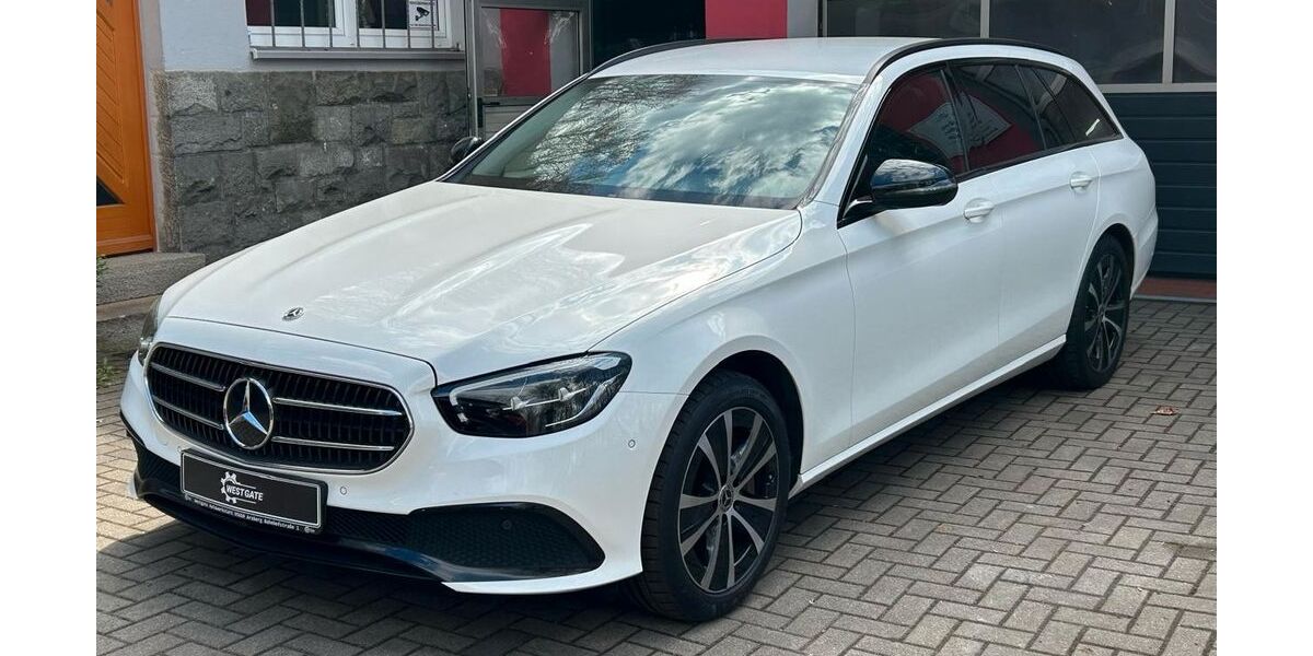 Mercedes-Benz E 300 122.700 km 24.490 &euro; Arzberg 95659