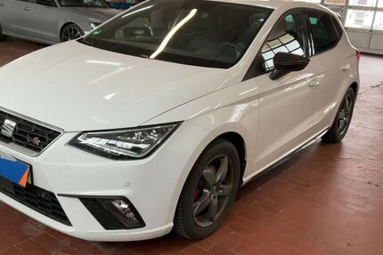 Seat Ibiza 69.850 km 17.860 &euro; Maxhütte-Haidhof 93142