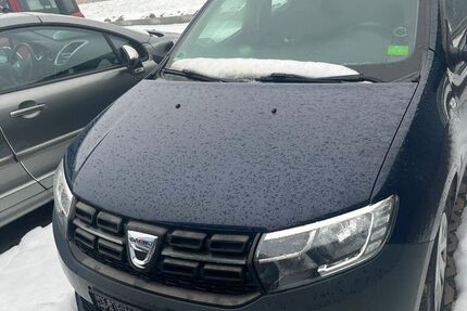 Dacia Sandero 169.000 km 1.990 &euro; Vollersroda 99438