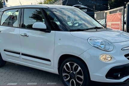 Fiat 500L 82.726 km 10.990 € BERLIN 13127