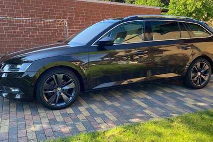 Skoda Superb 262.684 km 12.500 &euro; Schellerten 31174