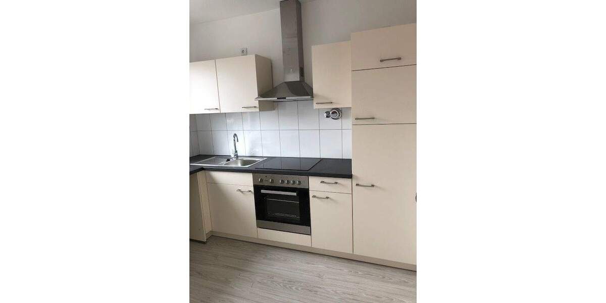 Etagenwohnung Coburg - 2 Zimmer, 63 m&sup2;, 580&euro; | Angebot:26378702