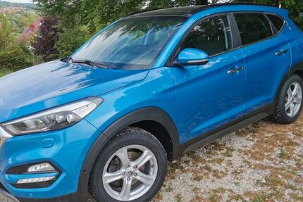 Hyundai TUCSON 122.500 km 15.500 &euro; Petershausen 85238