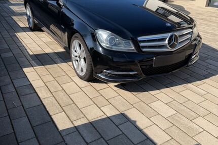 Mercedes-Benz C 250 230.050 km 9.599 &euro; Gackenbach 56412