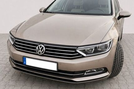 VW Passat 54.390 km 15.490 &euro; Berlin 12359