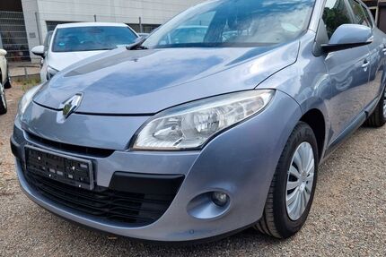 Renault Megane 144.700 km 3.750 &euro; Mannheim 68199