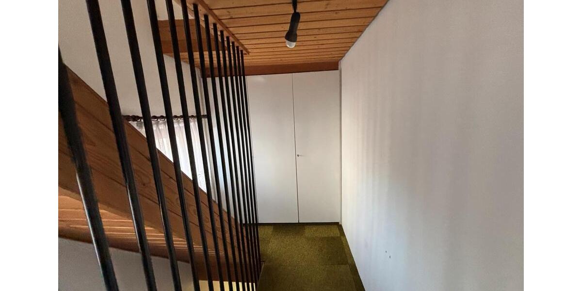Doppelhaushälfte (95 m²) mit viel Potential 4 zimmer