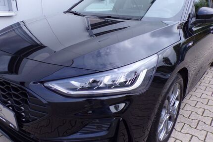 Ford Focus 10.993 km 21.950 &euro; Bad Oeynhausen 32547