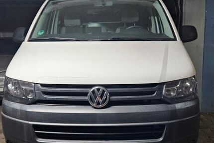 VW T5 Transporter 213.000 km 11.400 &euro; Freiburg 79110