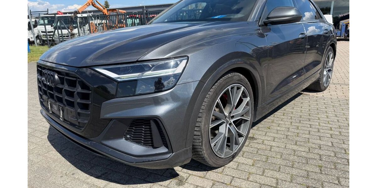 Audi Q8 204.542 km 34.900 &euro; Raguhn-Jeßnitz 06779