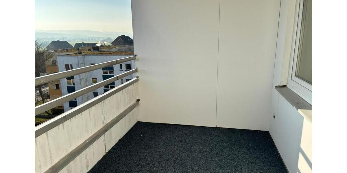 **BEREIT für den EINZUG** Frisch renoviert und lichtdurchflutet! 2 zimmer