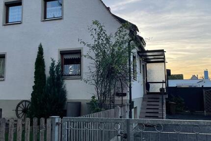 Haus Nördlingen - 8 Zimmer, 105 m&sup2;, 279.000&euro; | Angebot:26416381