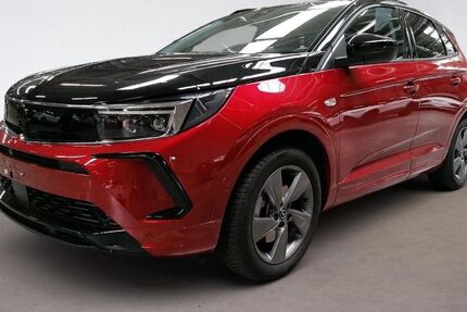 Opel Grandland (X) 19.125 km 28.900 &euro; Villingen-Schwenningen 78052