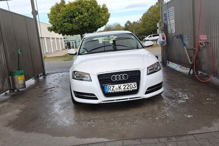 Audi A3 211.000 km 6.199 &euro; Niendorf bei Berkenthin 23919