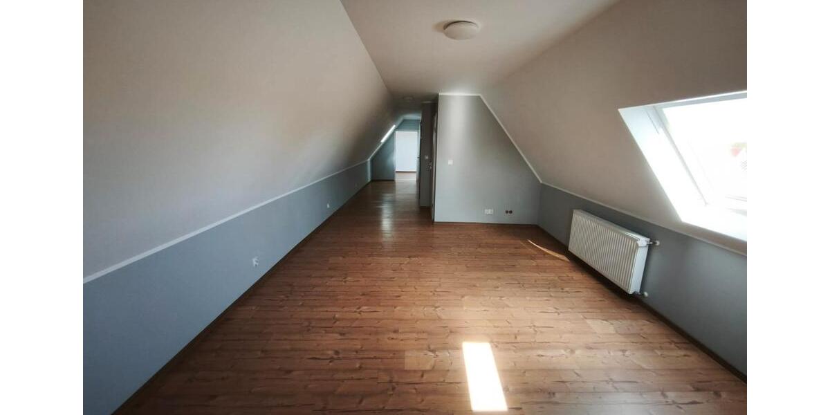 Dachgeschoßwohnung Bunde - 2 Zimmer, 60 m&sup2;, 600&euro; | Angebot:26285929
