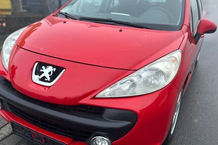 Peugeot 207 177.322 km 1.699 &euro; Dortmund Mengede 44359