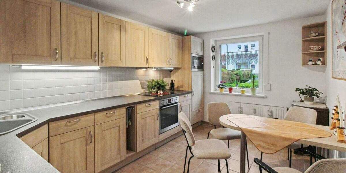 Behagliche 80m² Erdgeschosswohnung in Sassnitz - unkompliziert & wassernah wohnen 3 zimmer