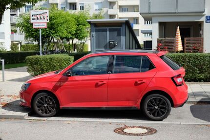 Skoda Fabia 21.900 km 11.900 € München 80639