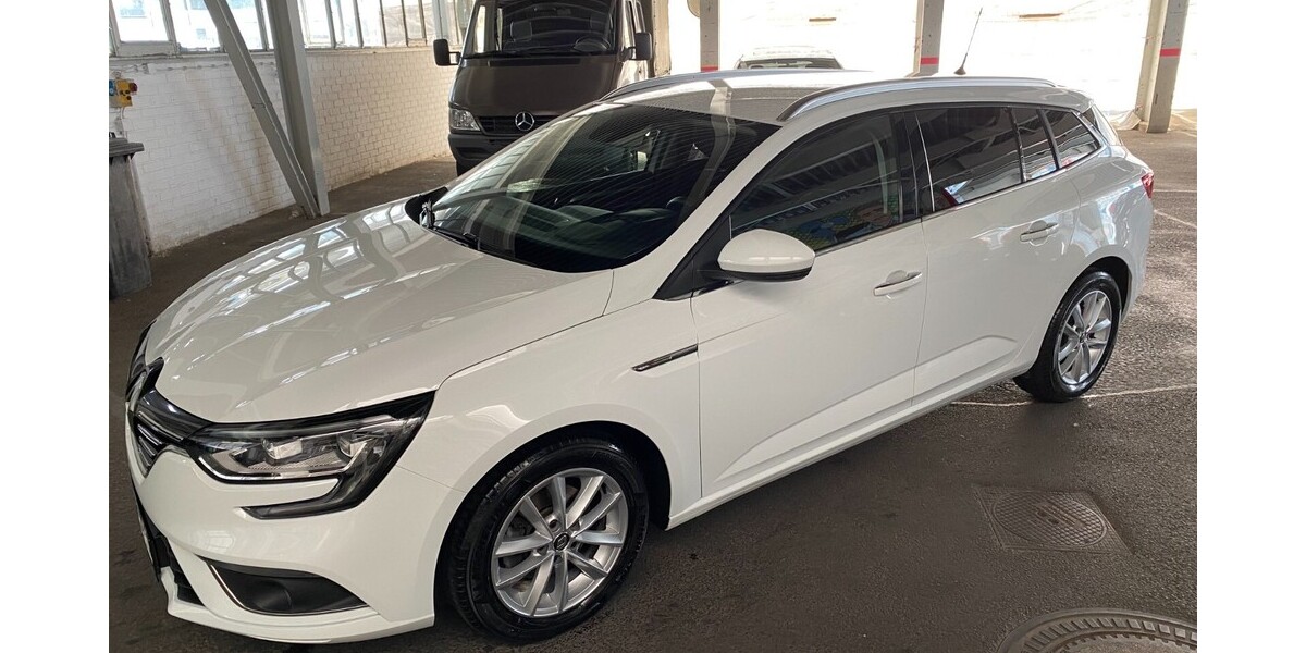 Renault Megane IV Grandtour 89.000 km 13.800 € Dresden 01067