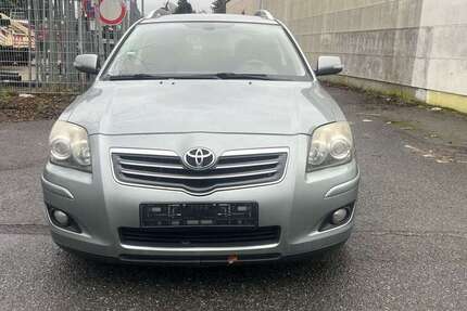 Toyota Avensis 199.000 km 1.500 &euro; Griesheim 64347