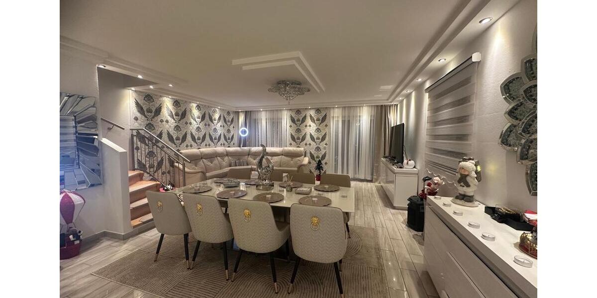 Doppelhaushälfte Neutraubling - 5 Zimmer, 107 m&sup2;, 729.000&euro; | Angebot:27055041