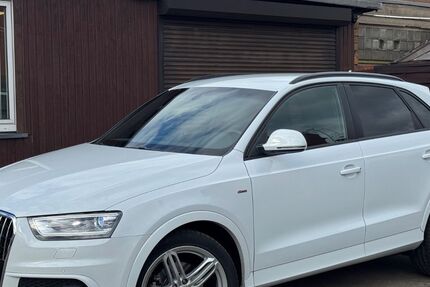 Audi Q3 78.000 km 18.500 &euro; Duisburg 47179
