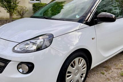 Opel Adam 137.000 km 6.490 &euro; München 81829