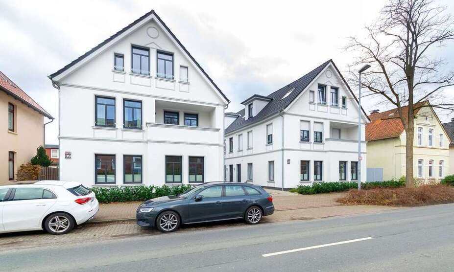 Wohnung zum Mieten in Oldenburg 1.200 € 94.46 m²