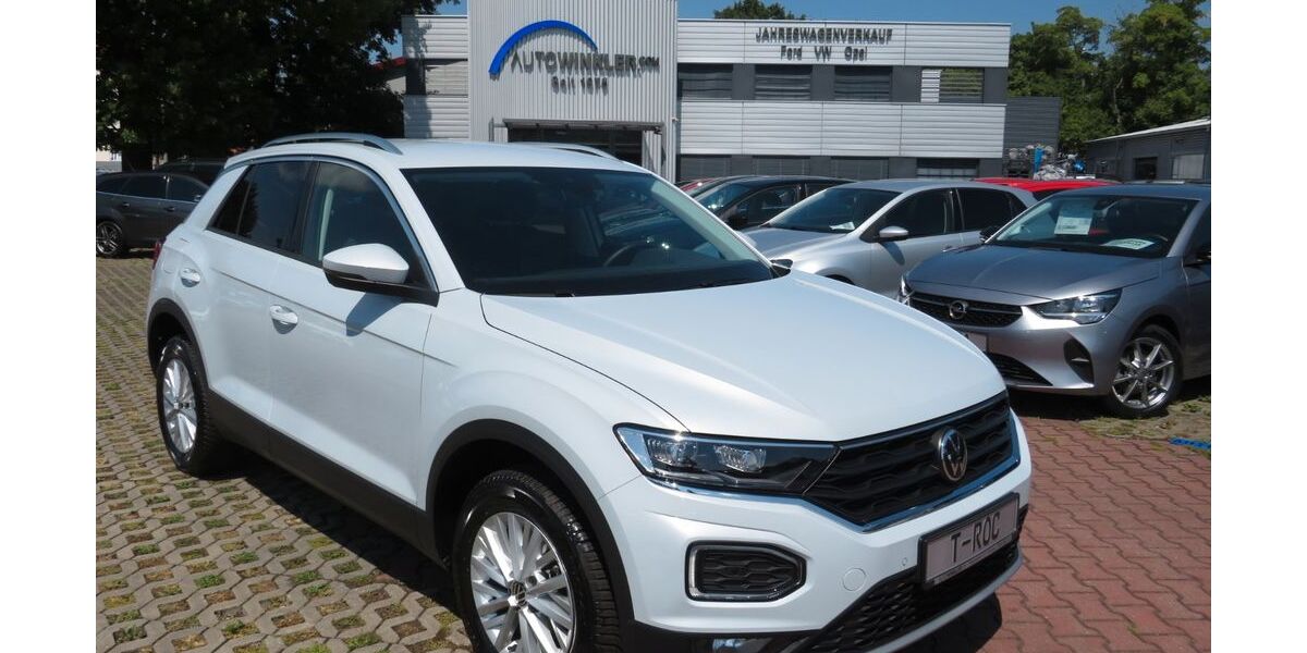 VW T-Roc 14.274 km 26.990 € Nürnberg 90431