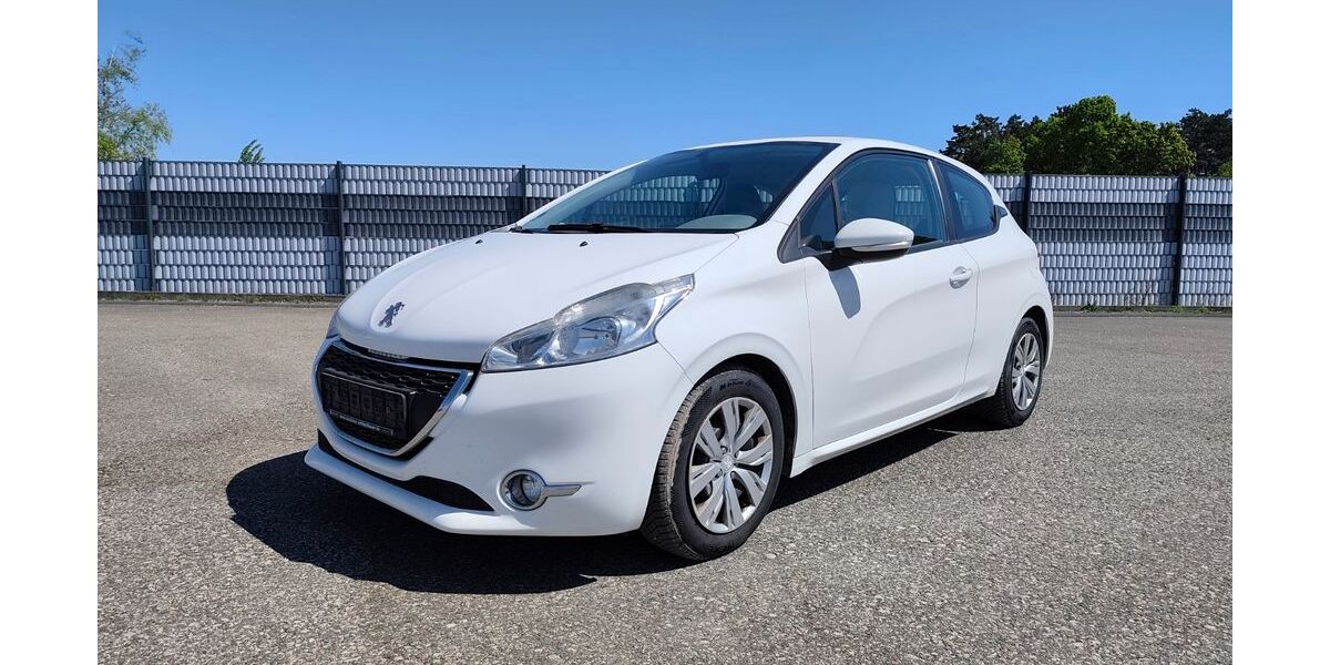 Peugeot 208 199.509 km 2.999 &euro; Fürth 90766
