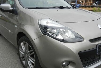 Renault Clio 151.500 km 3.300 &euro; Regensburg 93057