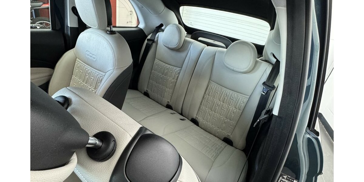 Fiat 500e La Prima by Bocelli 1.Hand Cabrio 42 kWh 14.600 km 24.690 &euro; Lich 35423