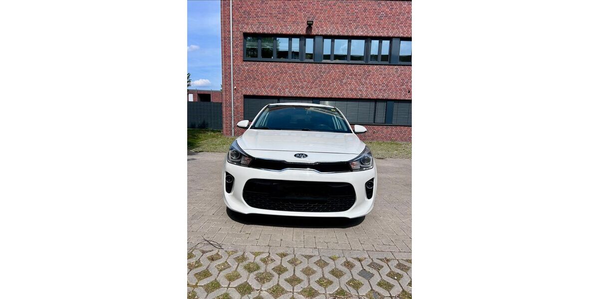 Kia Rio 158.900 km 6.450 &euro; marl 45772