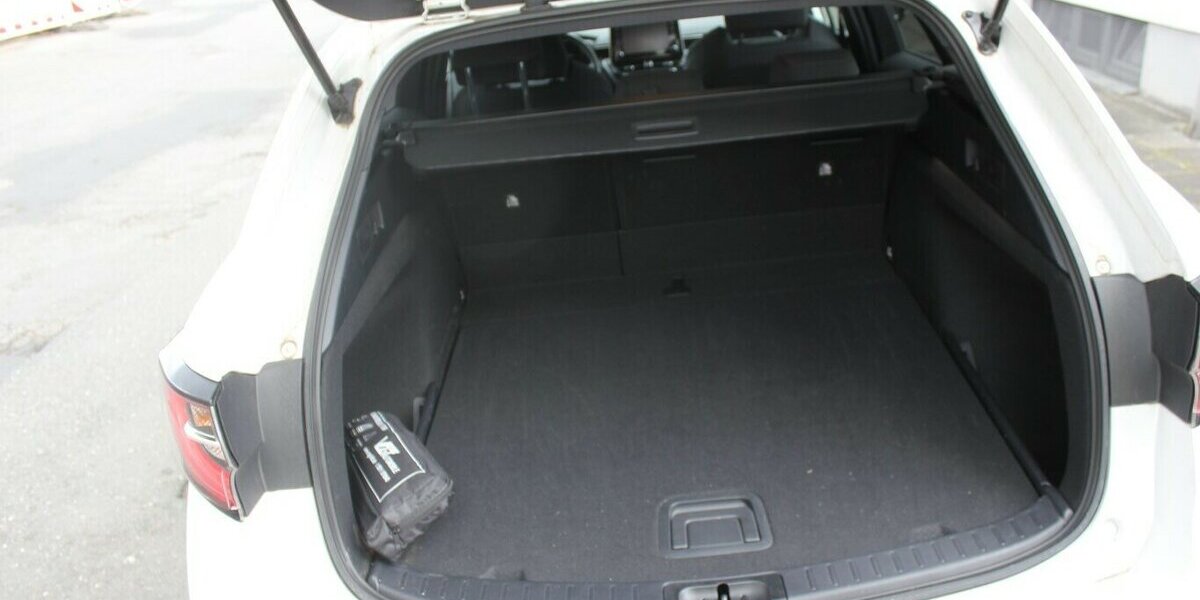 Suzuki Swace 1.8 Hybrid Comfort+ 28.000 km 19.990 &euro; Fürth 90763