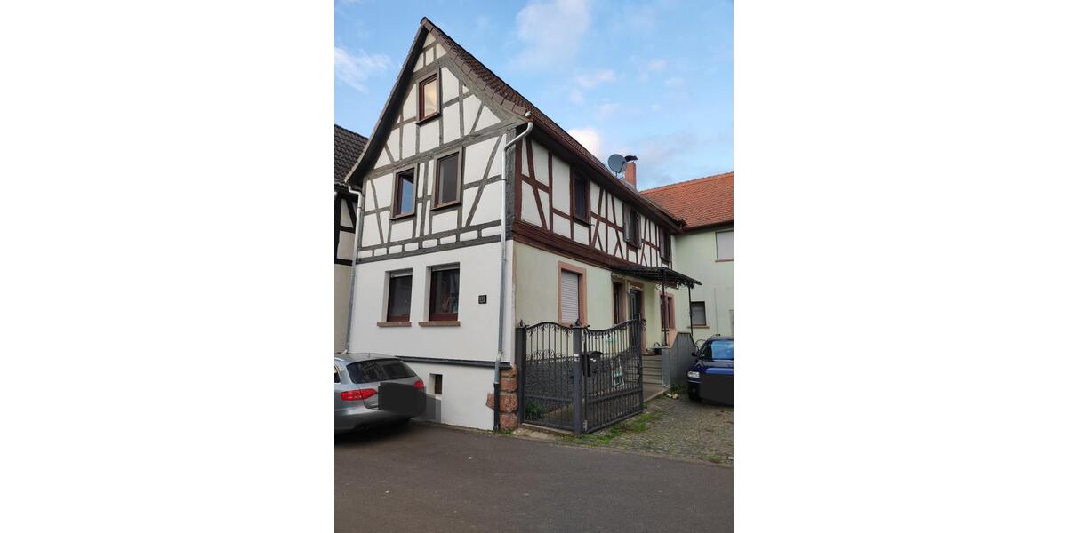 Altbau zu vermieten 6 zimmer