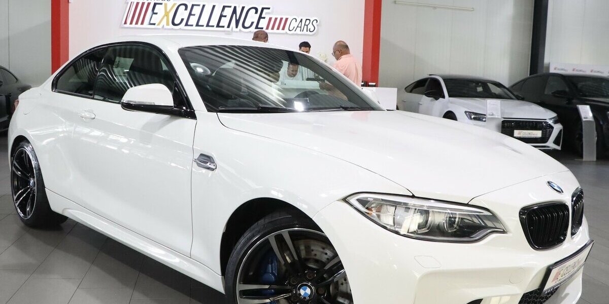 BMW M2 Coupe DKG / BI-XENON, LEDER, NAVI-PRO+KAMERA 90.000 km 35.992 € Hamm 59077