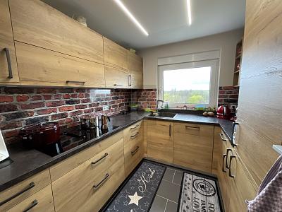 EINZIEHEN UND WOHLFÜHLEN MIT HERRLICHER AUSICHT - Etagenwohnung Rastatt | Angebot:26008088