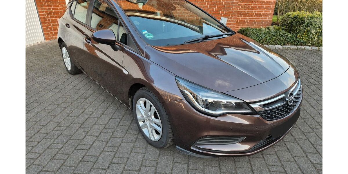 Opel Astra 62.350 km 9.111 &euro; Schüttorf 48465