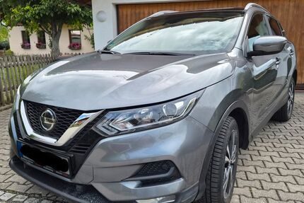 Nissan Qashqai 32.900 km 15.990 &euro; Freilassing 83395