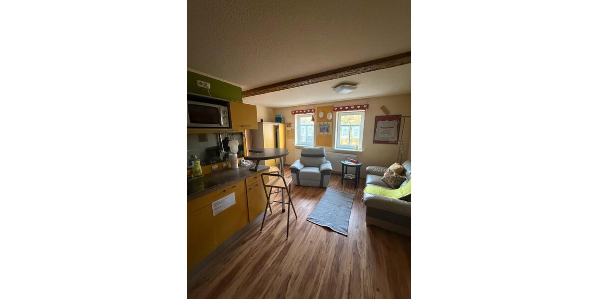 Einfamilienhaus Neuhaus am Rennweg - 10 Zimmer, 147 m&sup2;, 120.000&euro; | Angebot:26620956