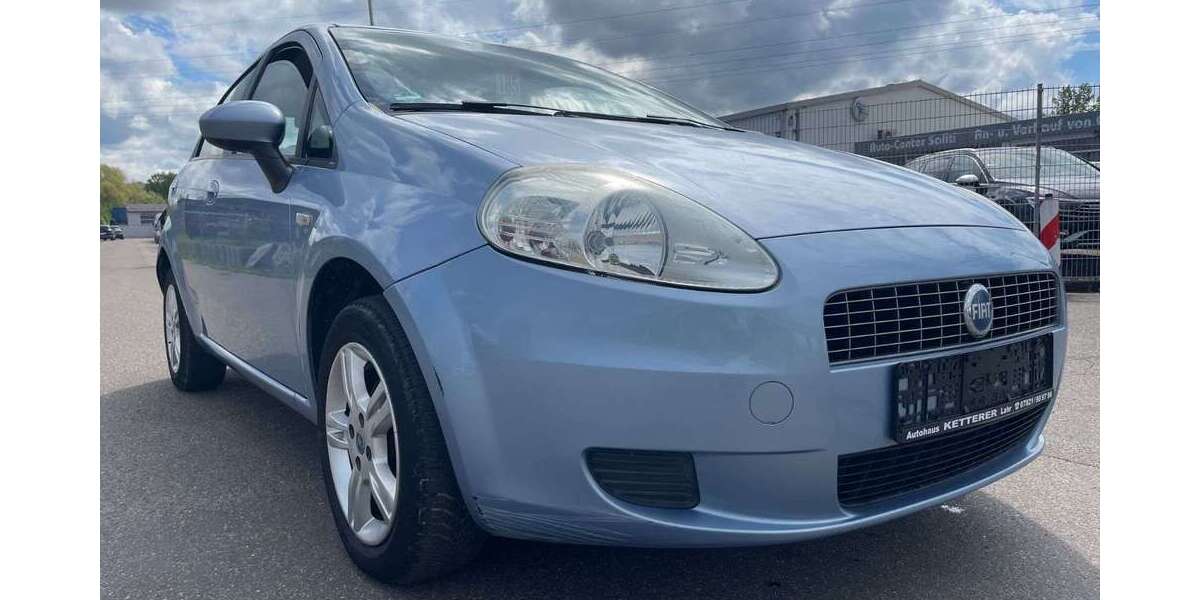 Fiat Grande Punto 158.000 km 1.999 &euro; Lahr 77933