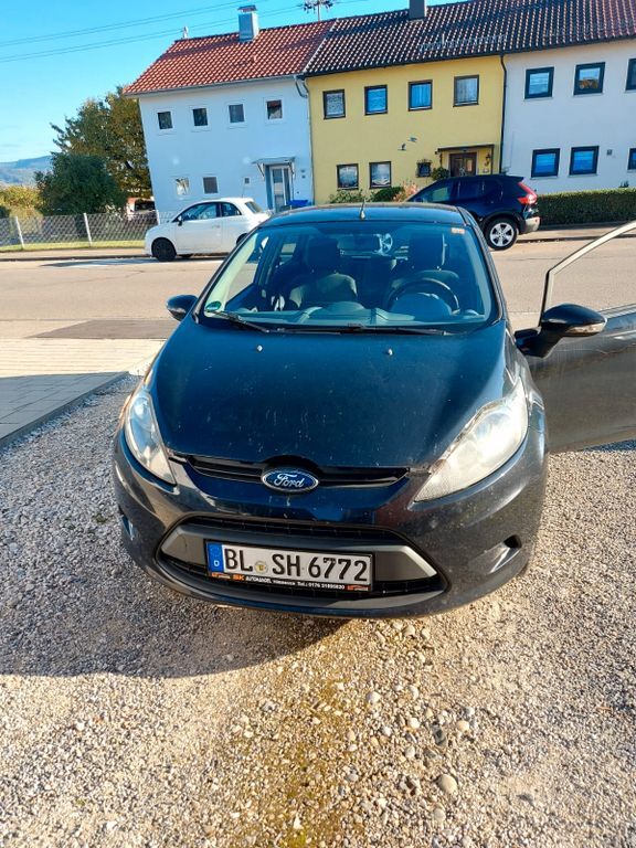 Ford Fiesta 248.000 km 2.700 € Hechingen 72379
