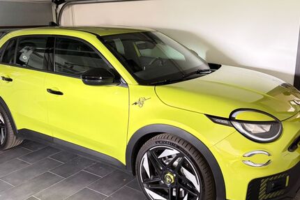 Abarth 600e 1.250 km 32.900 &euro; Bad Zwischenahn 26160